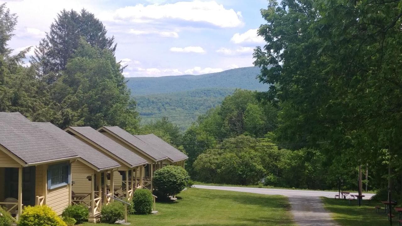 Serenity Motel Shaftsbury Esterno foto