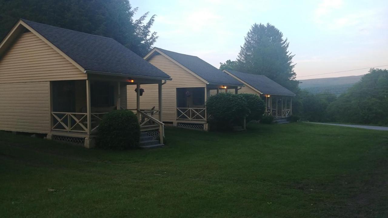 Serenity Motel Shaftsbury Esterno foto