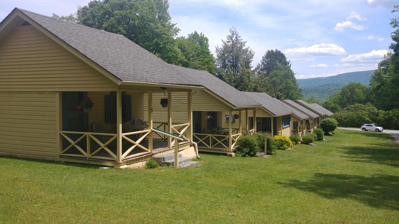 Serenity Motel Shaftsbury Esterno foto