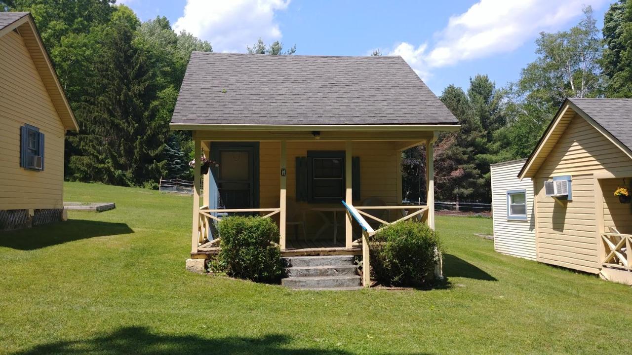 Serenity Motel Shaftsbury Esterno foto