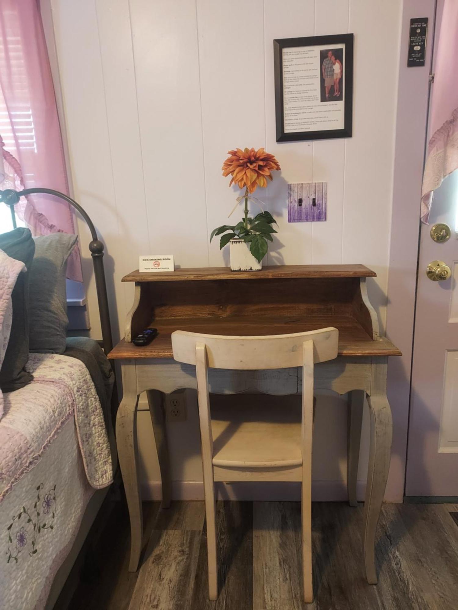 Serenity Motel Shaftsbury Esterno foto
